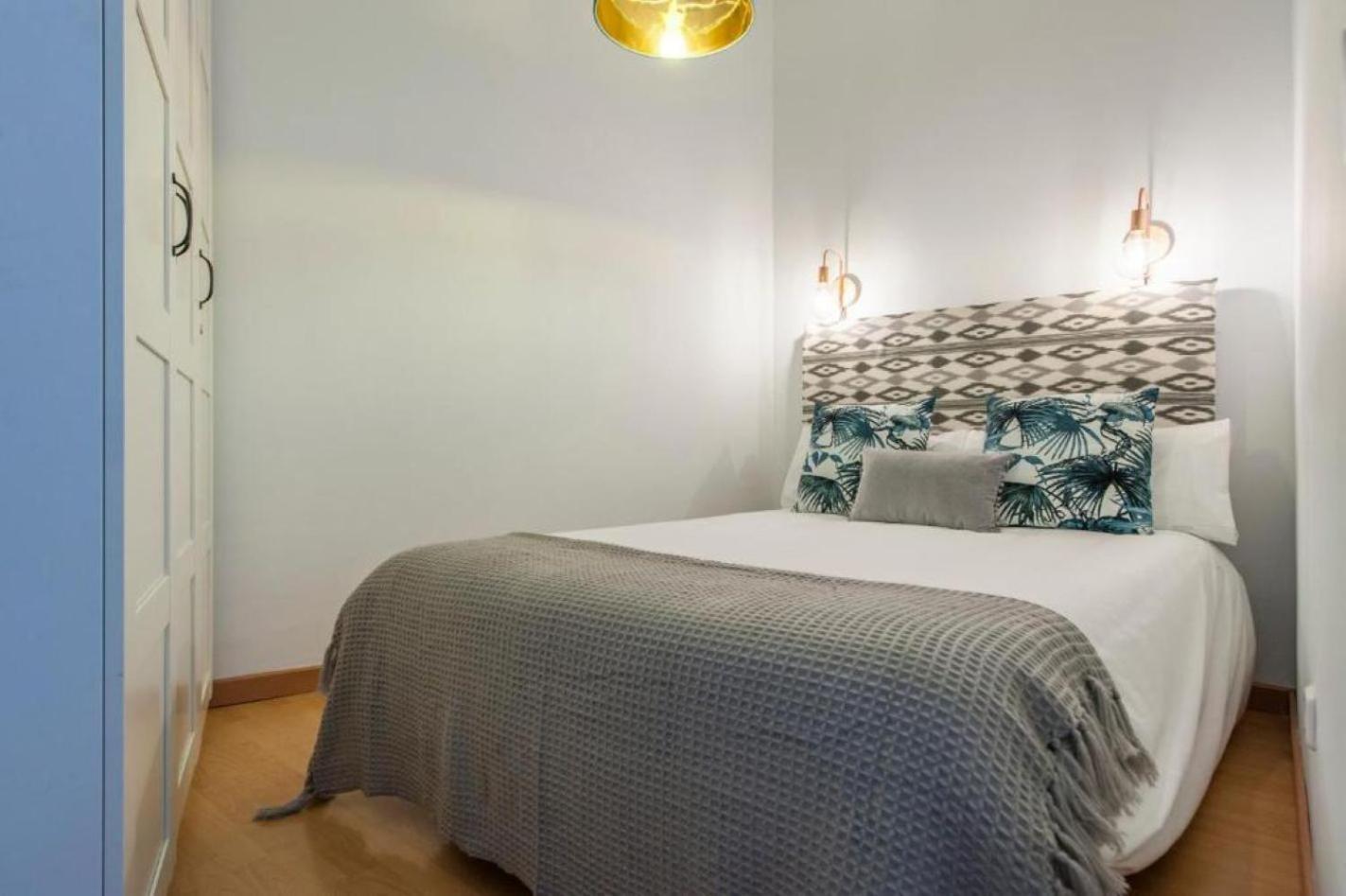Apartamento Charm Next To Plaza De Espana Madrid